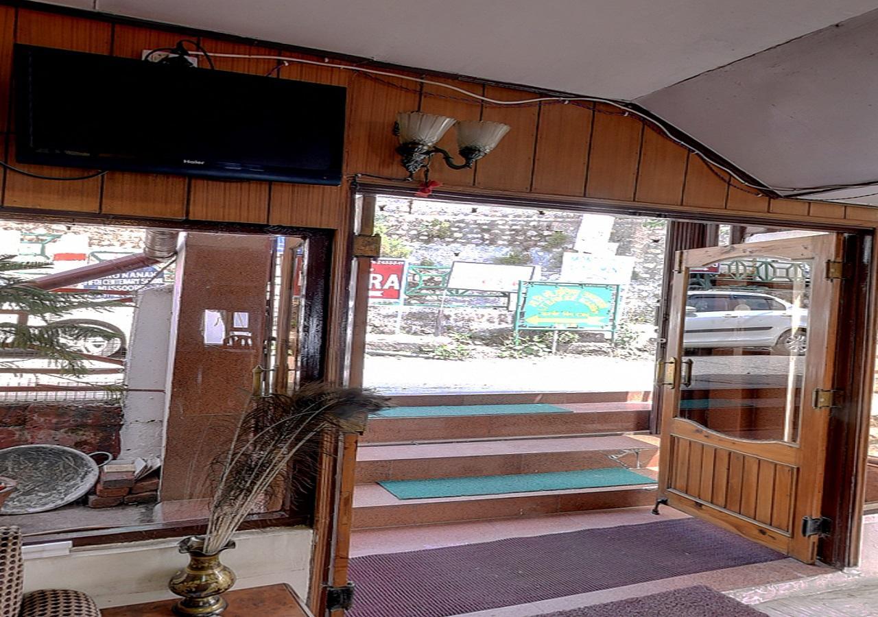 Hotel Kahkashan Mussoorie Bagian luar foto